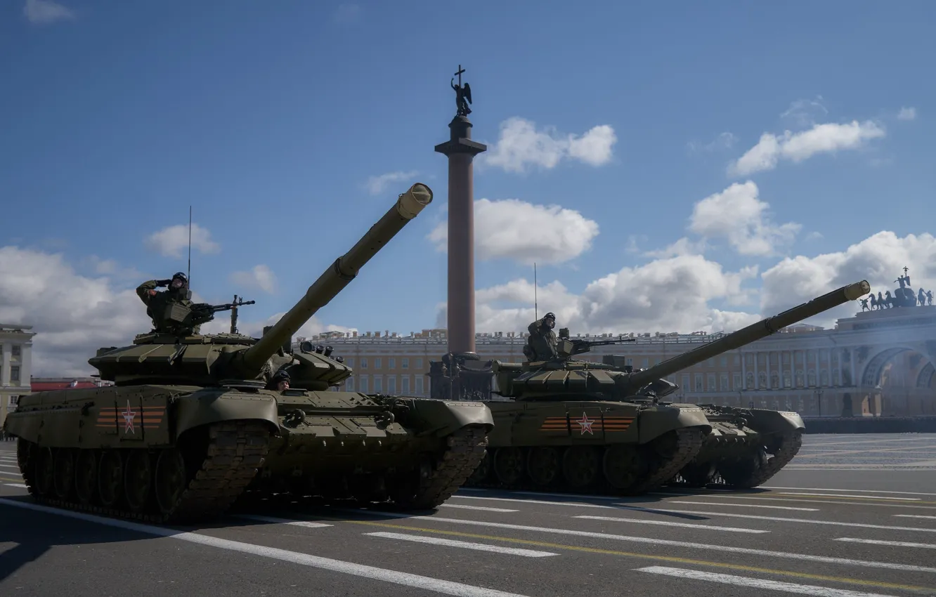 Photo wallpaper the city, area, Saint Petersburg, tank, combat, armor, T-72