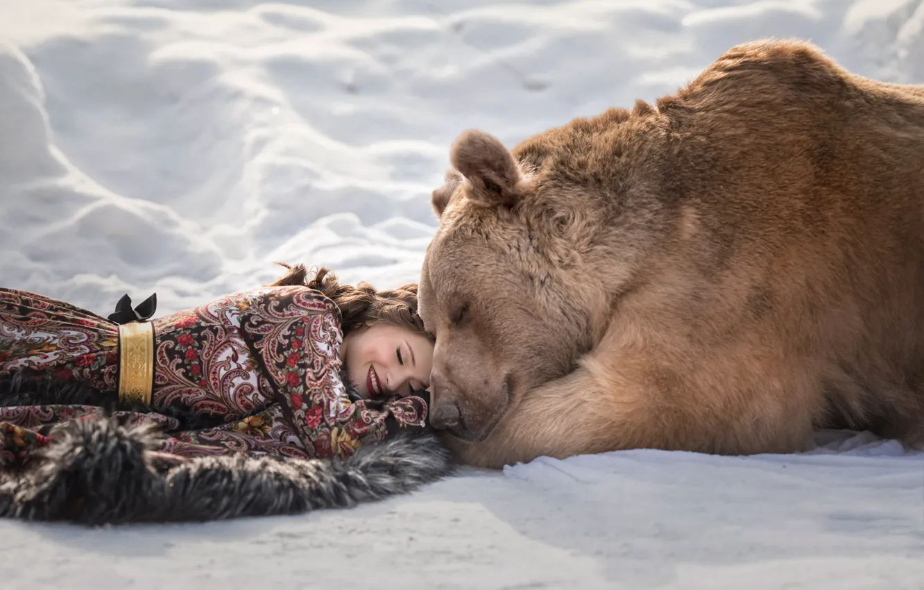 Photo wallpaper winter, snow, smile, Girl, dress, bear, lies, Irina Pirogova