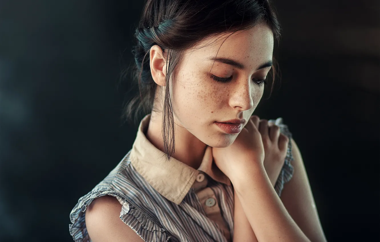 Photo wallpaper girl, view, beauty, lips, face, hair, freckles, Astana