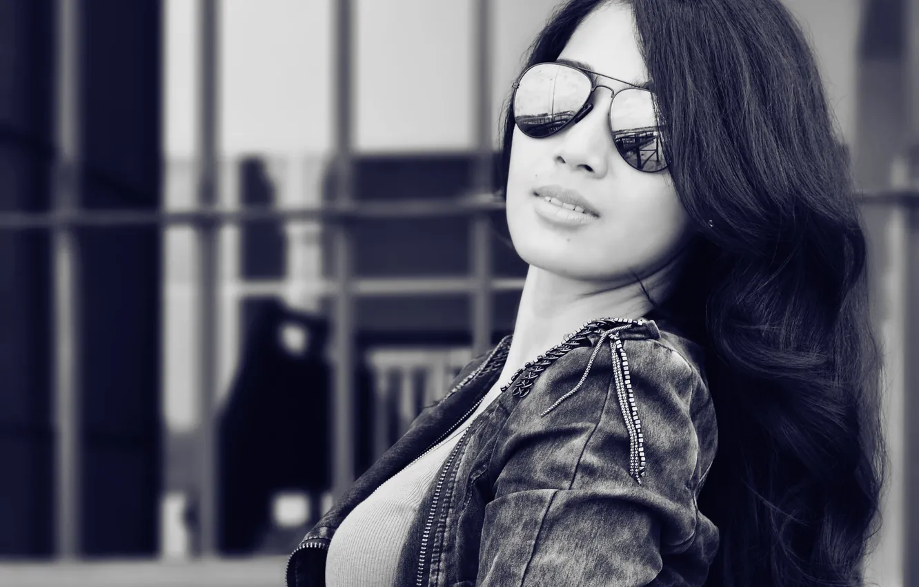 Photo wallpaper girl, face, reflection, hair, jacket, black and white, lip glasses