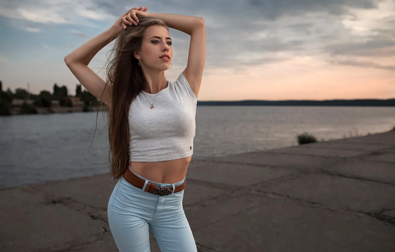 Photo wallpaper the sky, sunset, sexy, pose, river, model, portrait, jeans