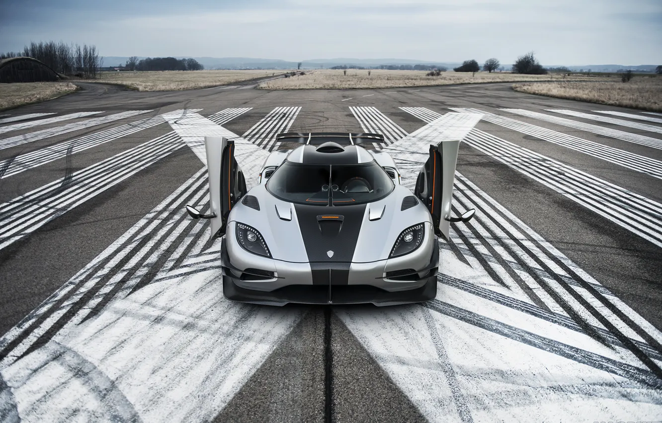 Photo wallpaper supercar, one, koenigsegg