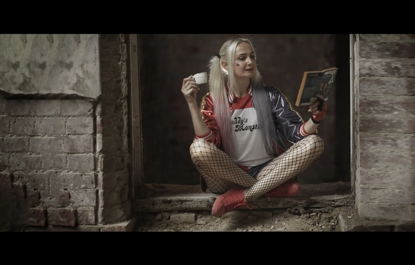 Photo wallpaper Cup, book, Natalia, reading, Dmitry Scheslavsky