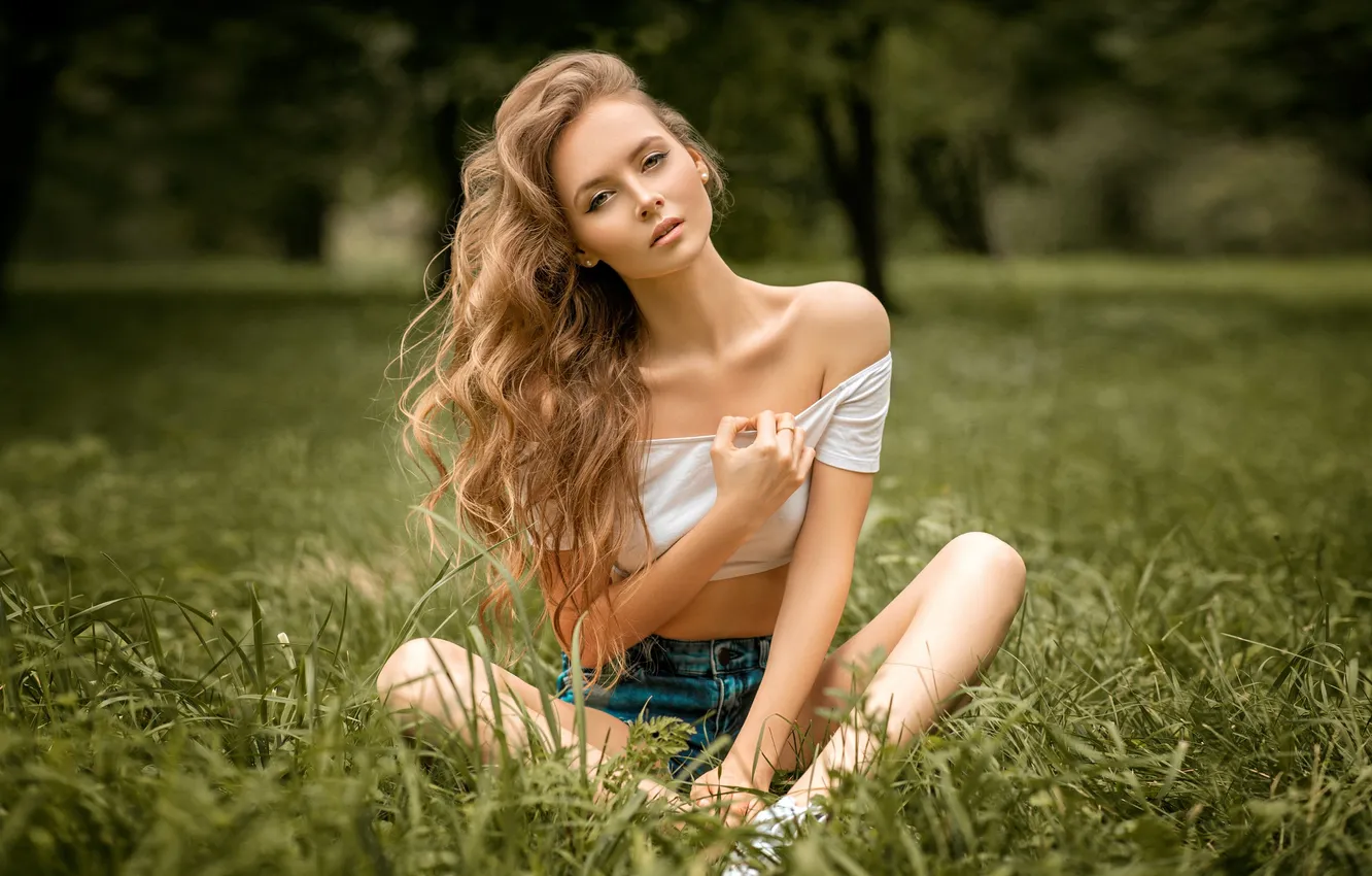 Photo wallpaper grass, girl, pose, hands, shoulders, long hair, Stanislav Maksimov, Kate Halpert