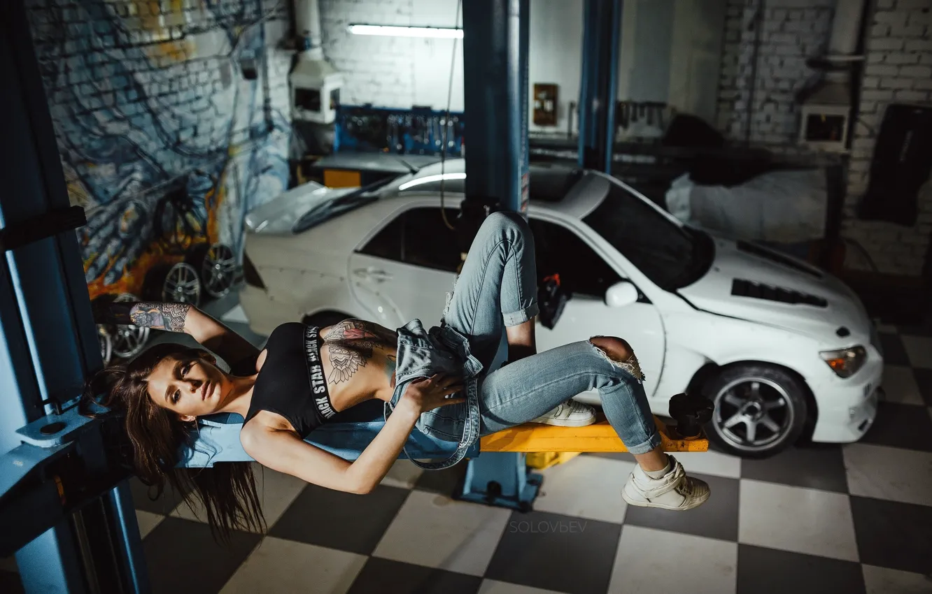 Photo wallpaper sexy, pose, model, jeans, garage, makeup, Mike, figure