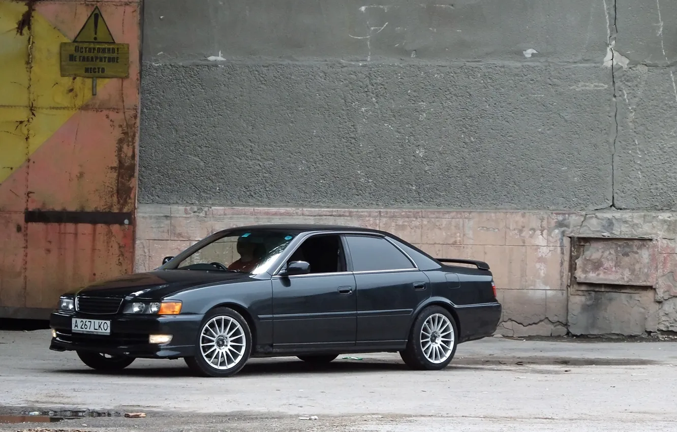 Photo wallpaper black, sport, Chayzer