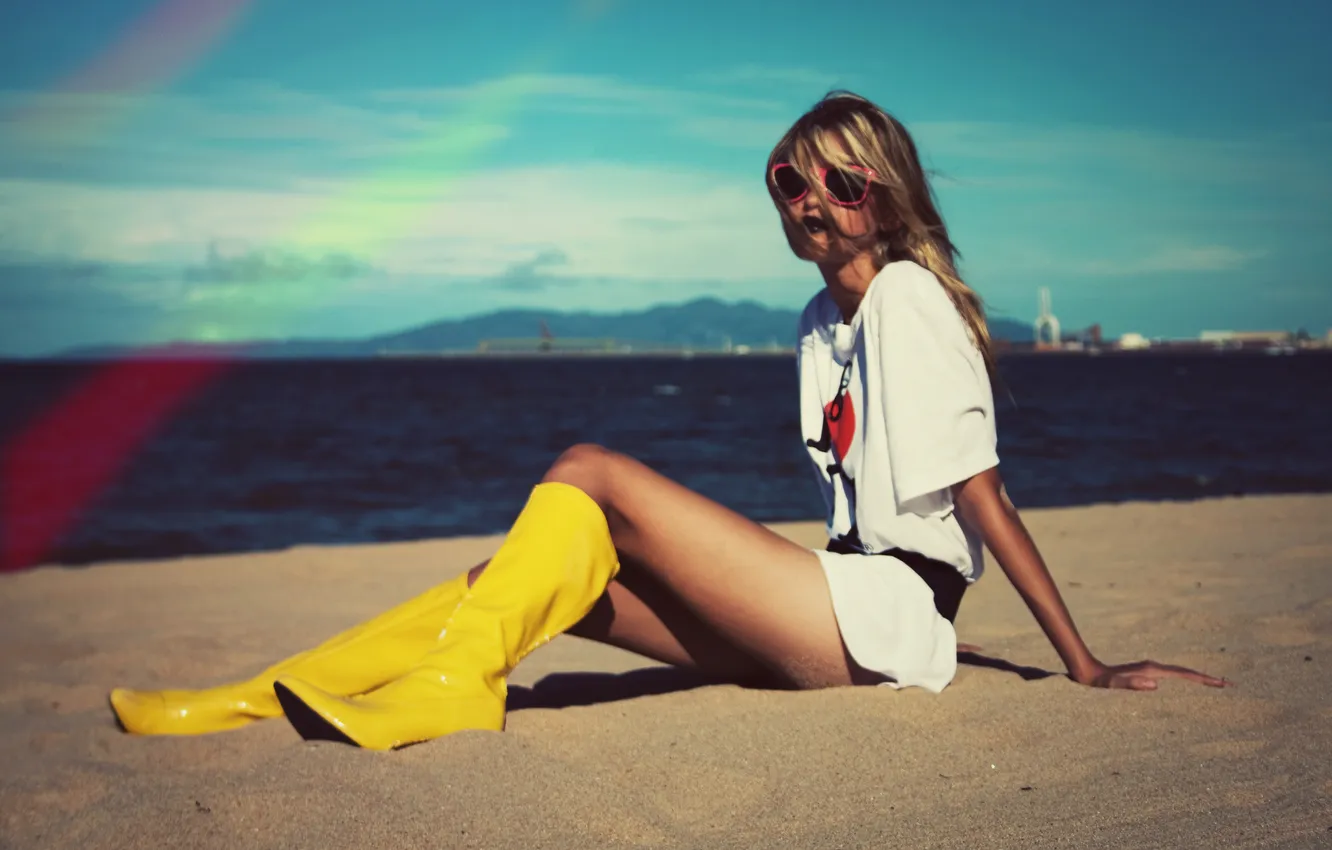 Photo wallpaper sand, beach, girl, feet, boots, glasses, blonde, photo