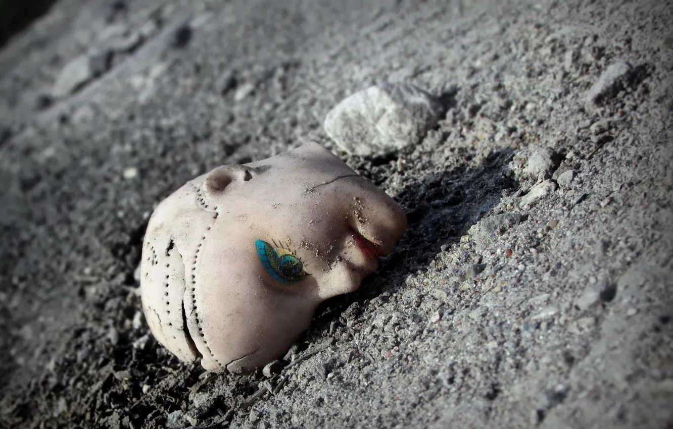 Photo wallpaper stones, head, doll, gloomy, Arthouse