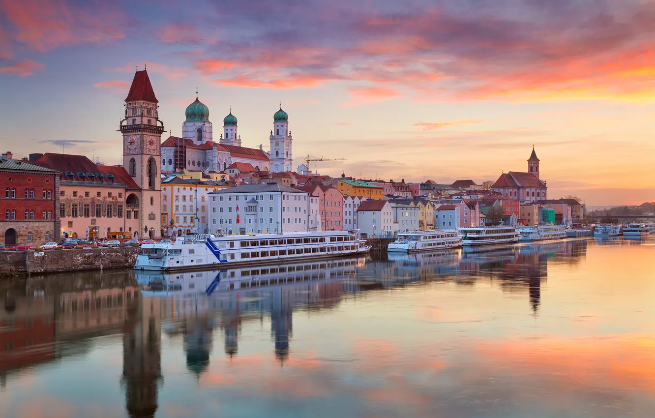 Photo wallpaper river, ship, home, Germany, Bayern, Cathedral, The Danube, Passau