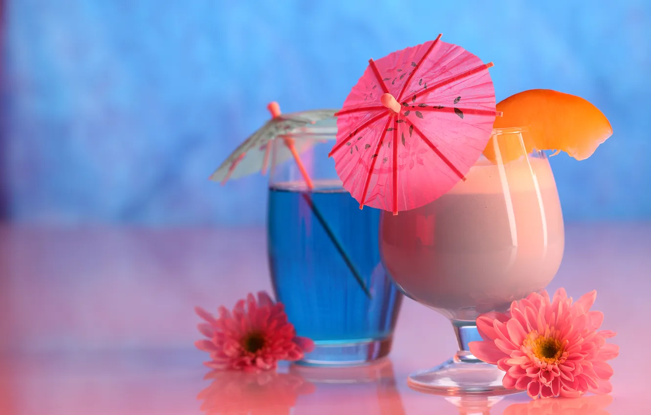 Photo wallpaper flowers, glass, umbrella, glass, cocktail, drink, bokeh, dahlias