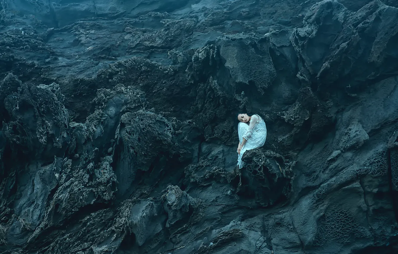 Photo wallpaper girl, stones, dress