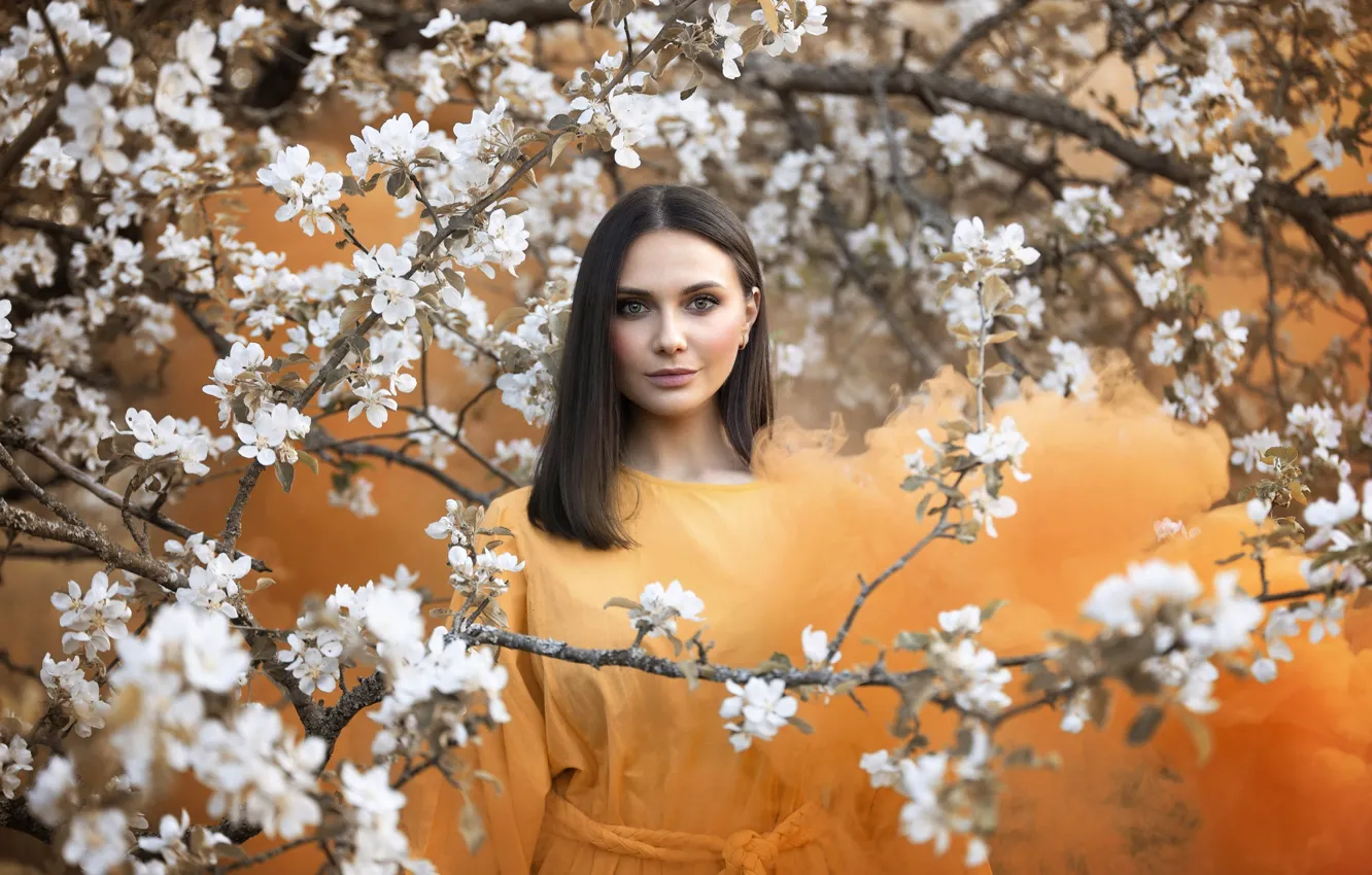 Photo wallpaper girl, spring, garden