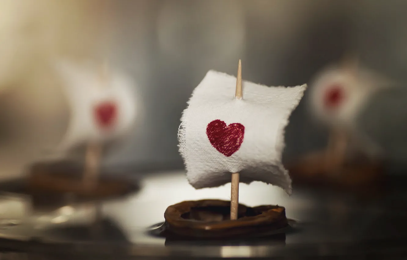 Photo wallpaper heart, sail, boat