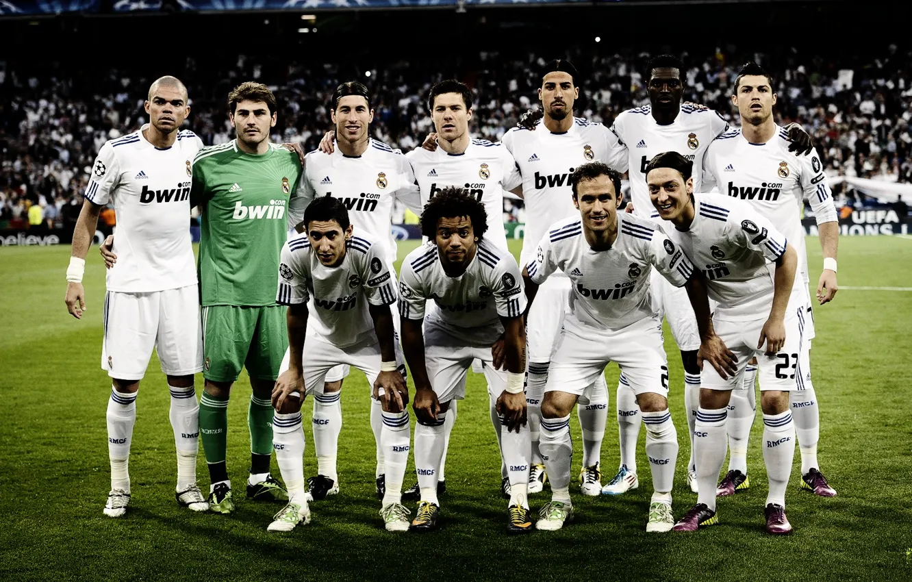 Photo wallpaper Champions League, Real Madrid, Team, Santiago Bernabeu