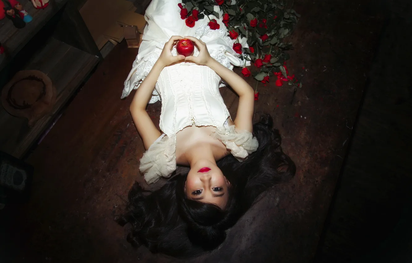 Photo wallpaper look, girl, apples, Asian