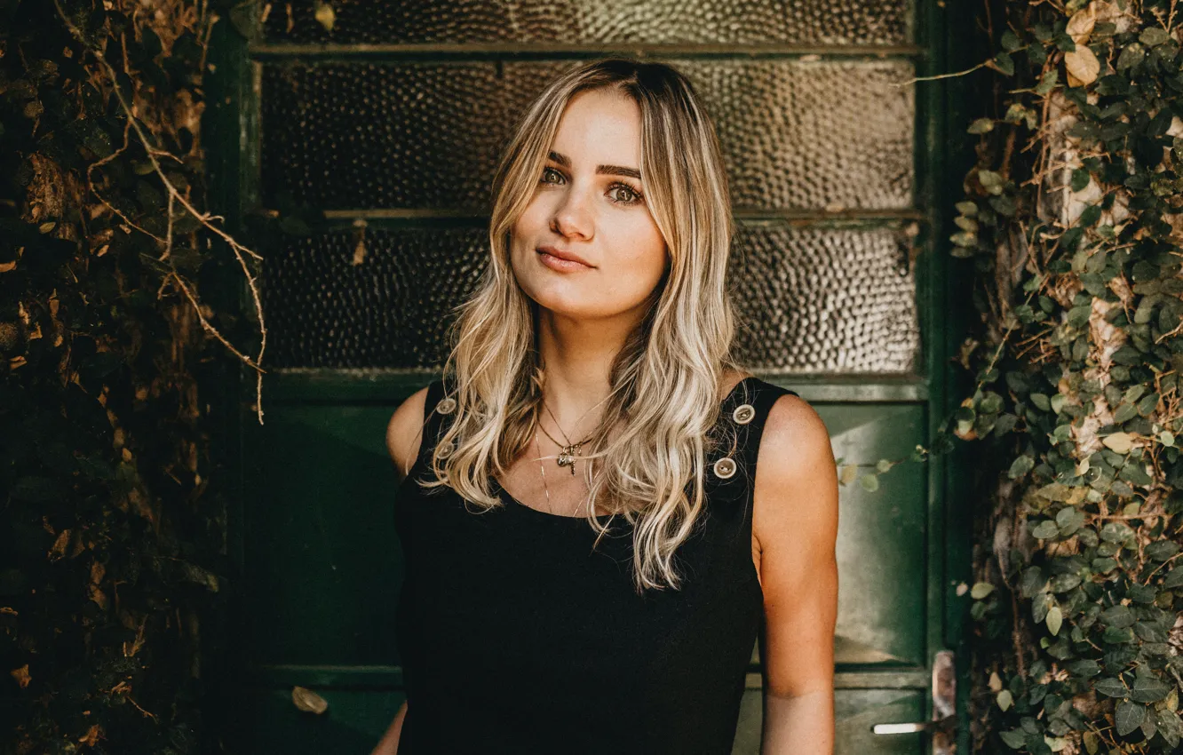 Photo wallpaper look, decoration, smile, black dress, beautiful girl, smile, look, beautiful girl