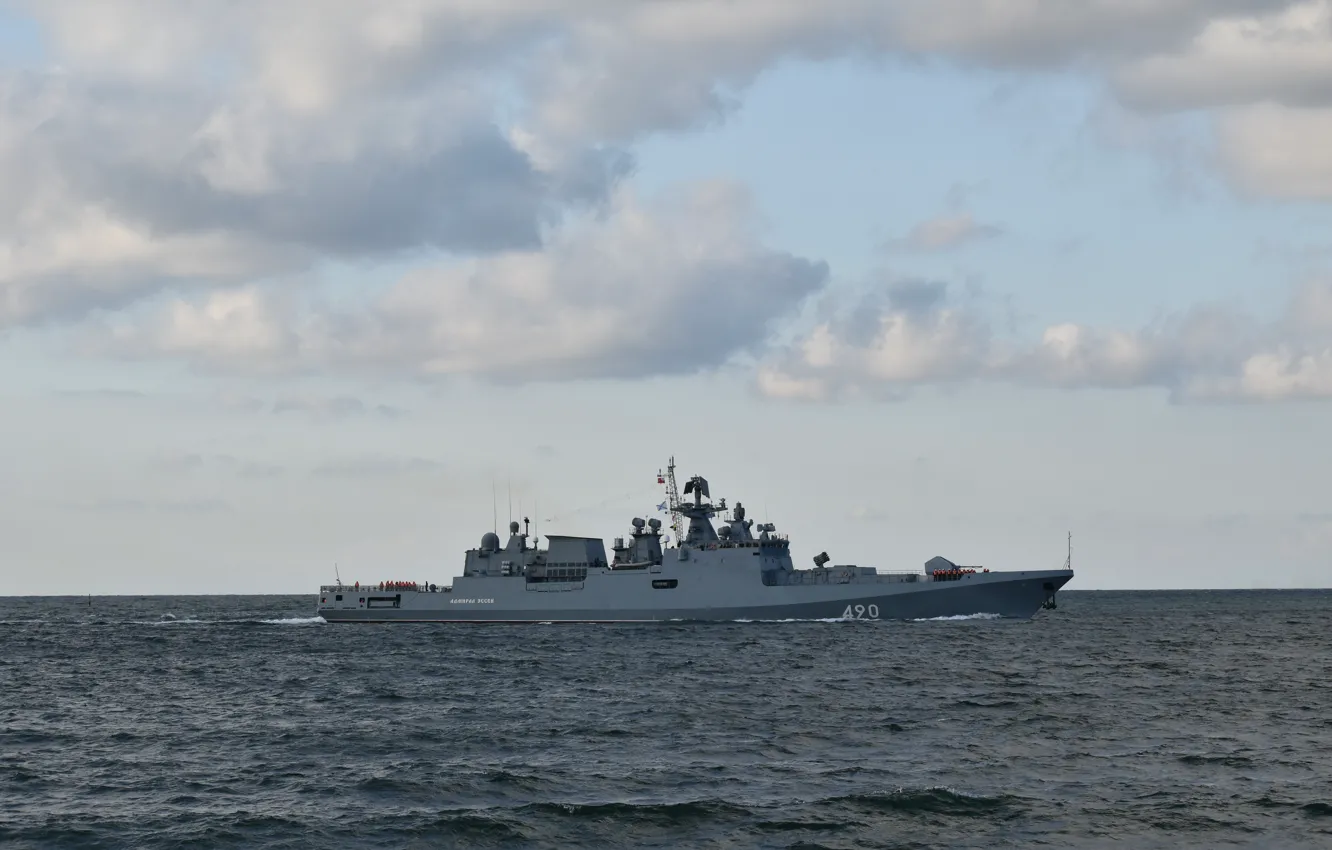 Photo wallpaper frigate, Admiral Essen, Author Erne