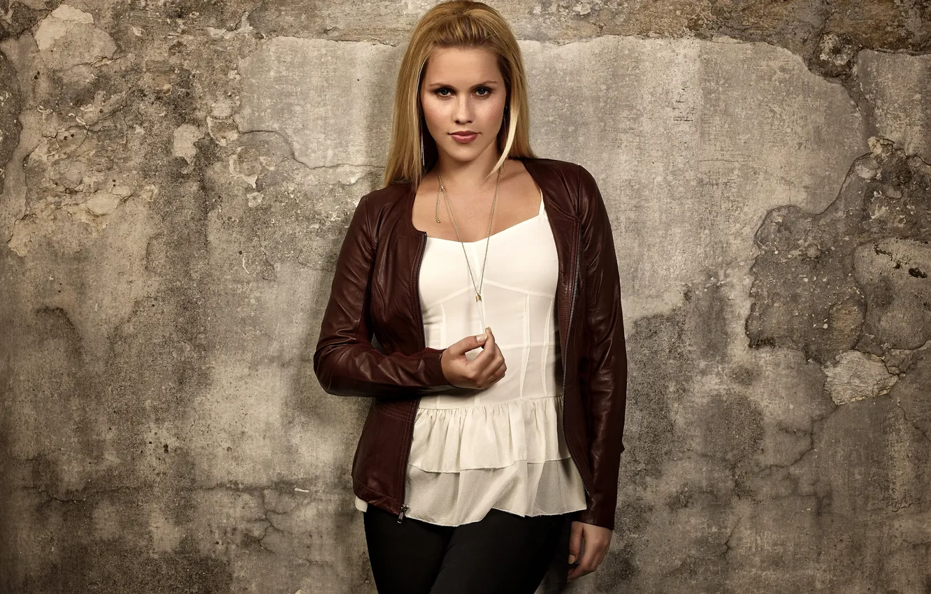 Photo wallpaper girl, actress, blonde, pendant, the series, Rebecca, Claire Holt, Claire Holt