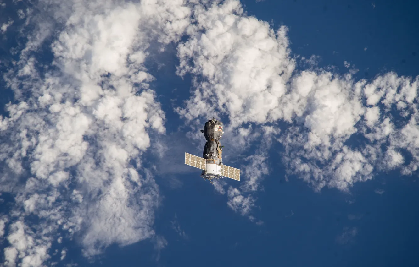 Photo wallpaper ship, space, Union, manned, TMA-10M