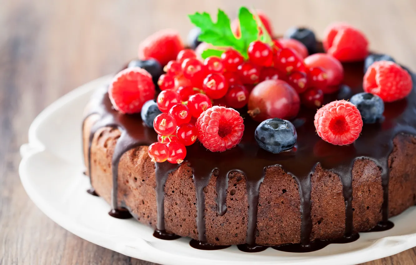 Photo wallpaper berries, raspberry, chocolate, strawberry, cake, cake, dessert, currants
