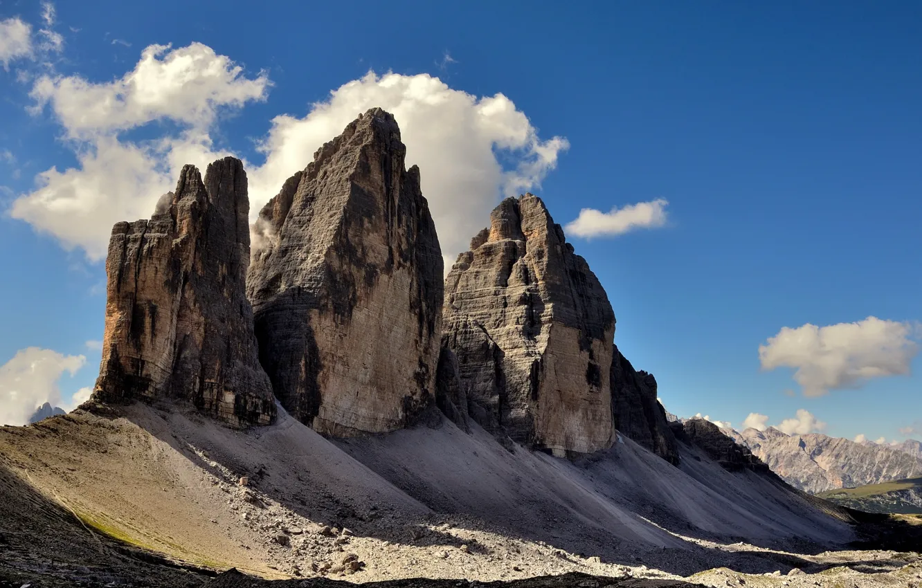 Photo wallpaper Italy, The Three Peaks Of Lavaredo, The three Peaks of Lavaredo, Dolomites