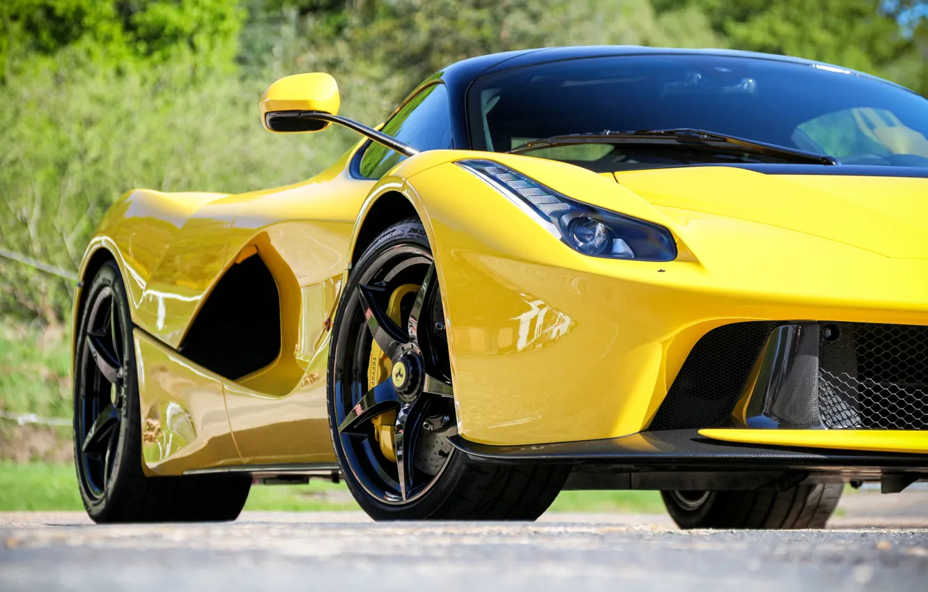 Photo wallpaper Ferrari, Yellow, LaFerrari