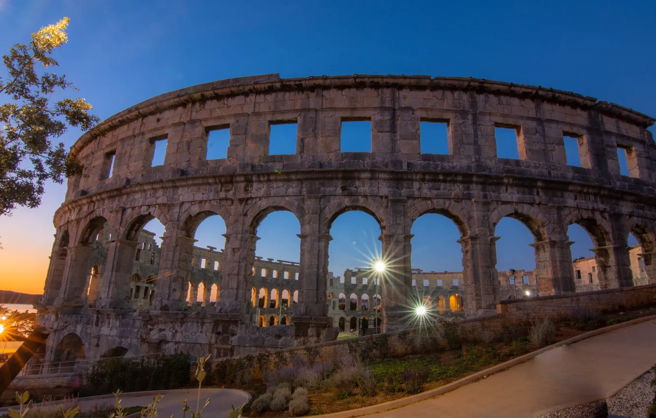 Photo wallpaper night, Croatia, pool, amphitheatre