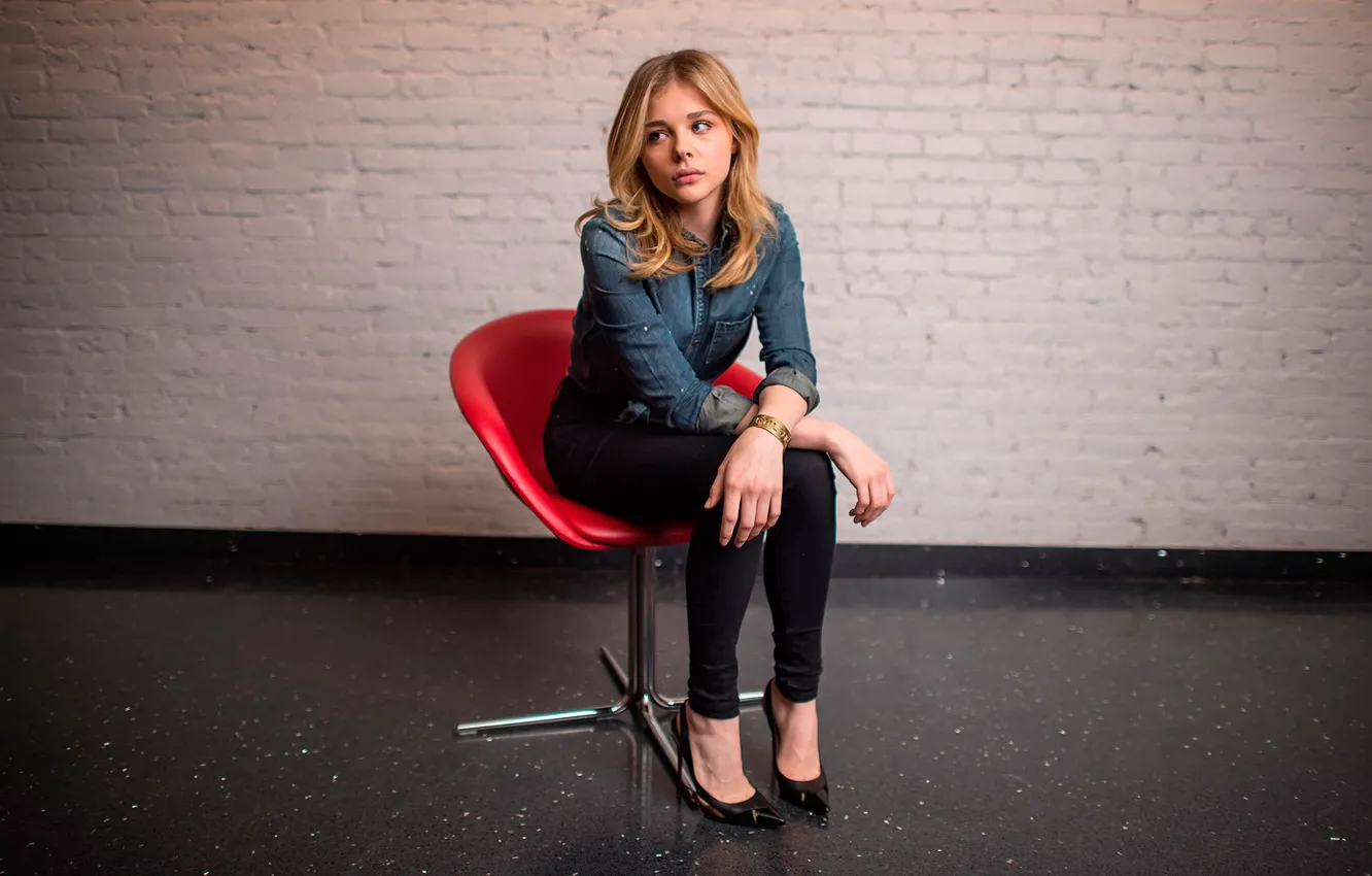 Photo wallpaper photoshoot, Chloe Grace Moretz, Chloe Grace Moretz, The New York Times