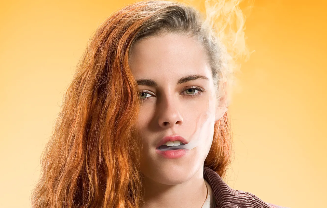 Photo wallpaper yellow, face, background, smoke, red, Kristen Stewart, Kristen Stewart, Grandma