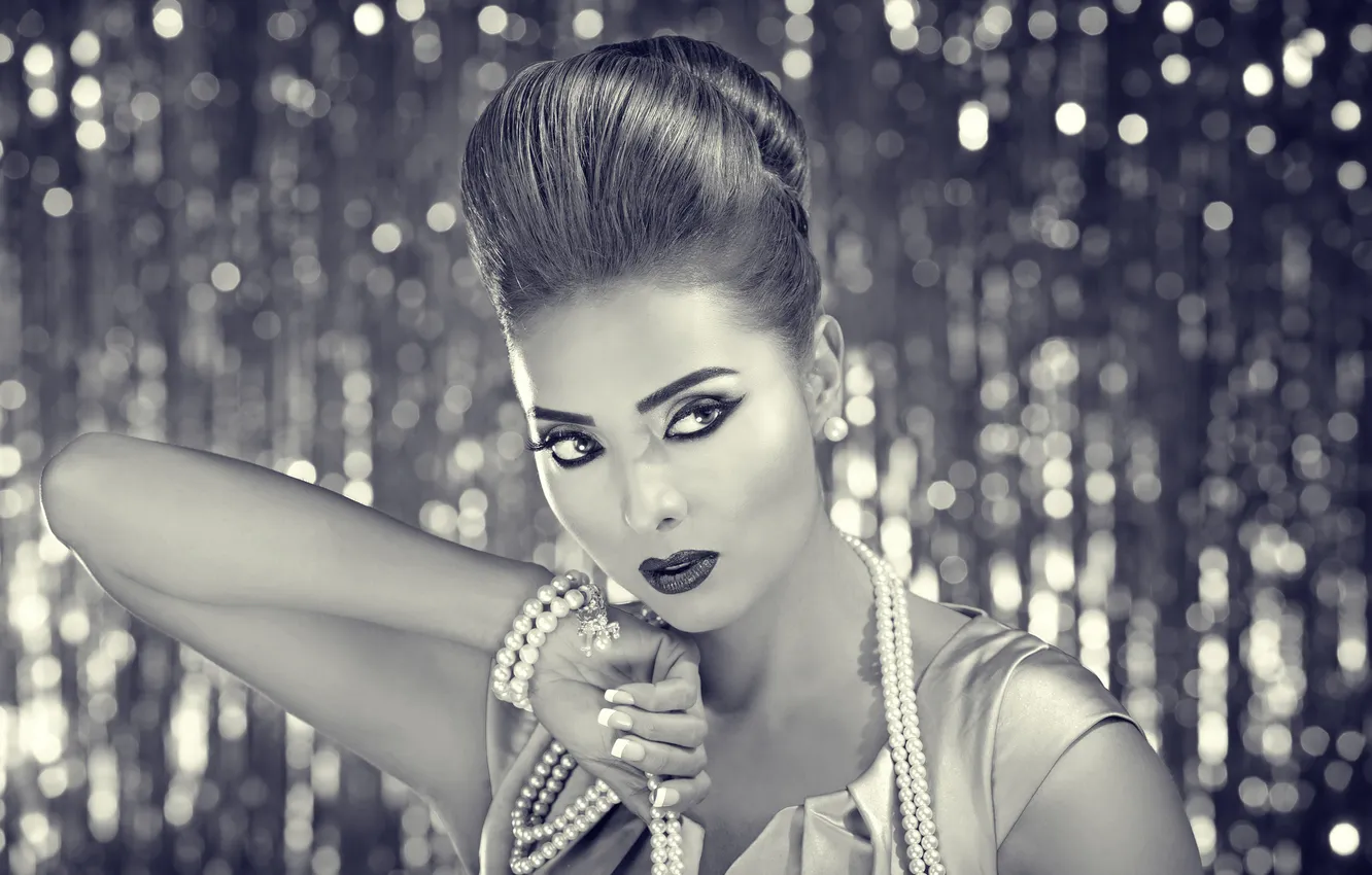 Photo wallpaper glare, hairstyle, pearl, old style