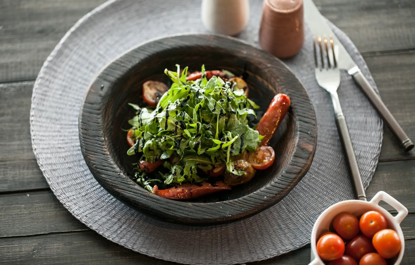 Photo wallpaper greens, food, sauce, tomatoes, salad