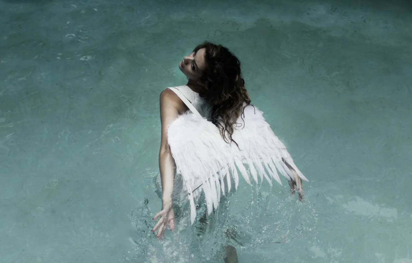 Photo wallpaper water, girl, angel