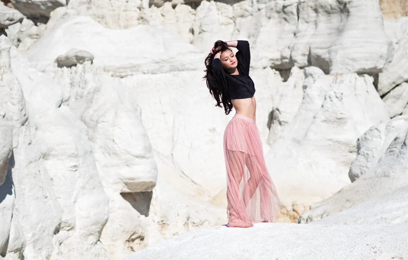 Photo wallpaper girl, pose, rocks, skirt