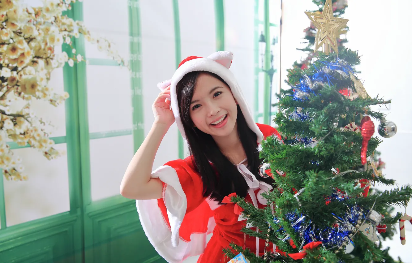 Photo wallpaper girl, joy, smile, background, holiday, toys, tree, Asian