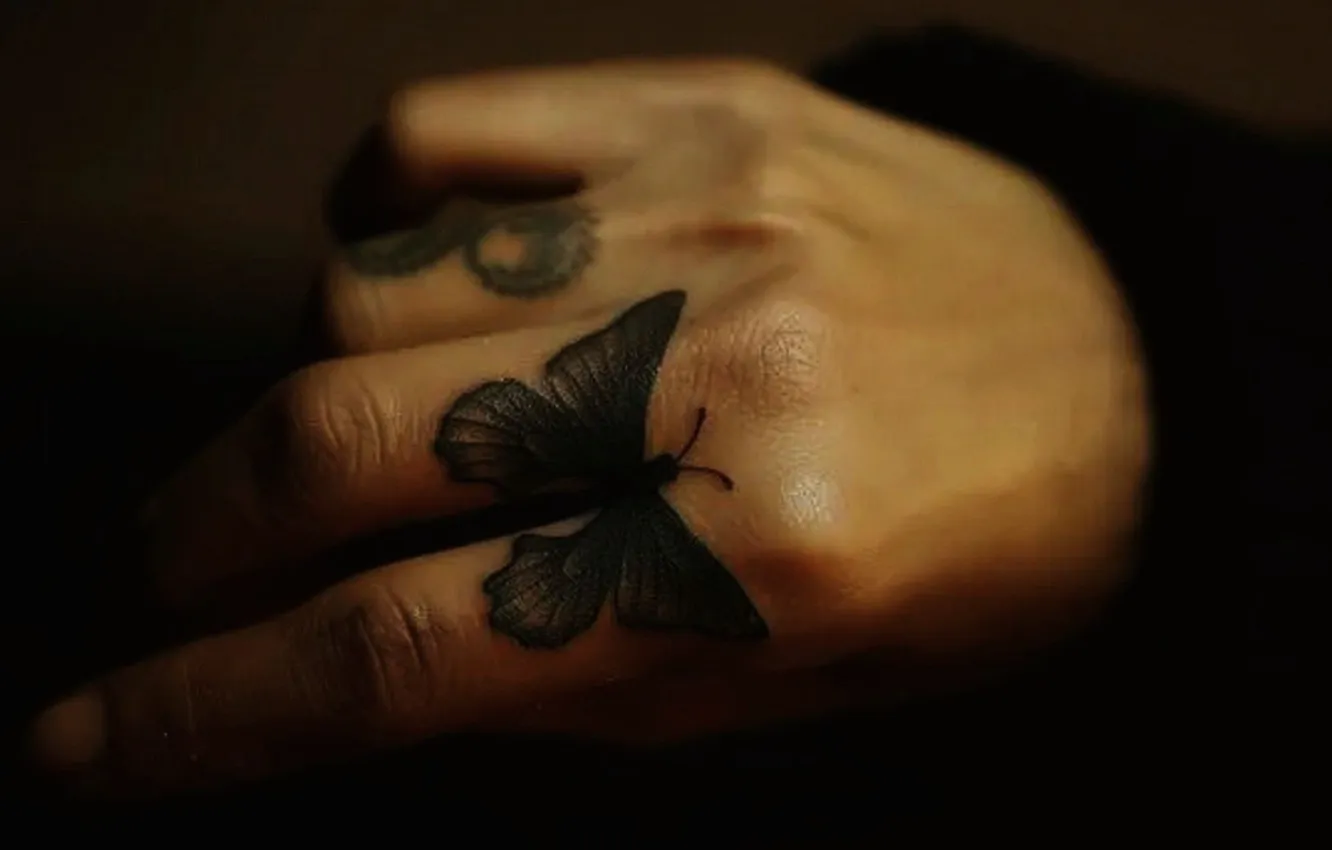 Photo wallpaper hands, tattoo butterfly, tattoo on the fingers