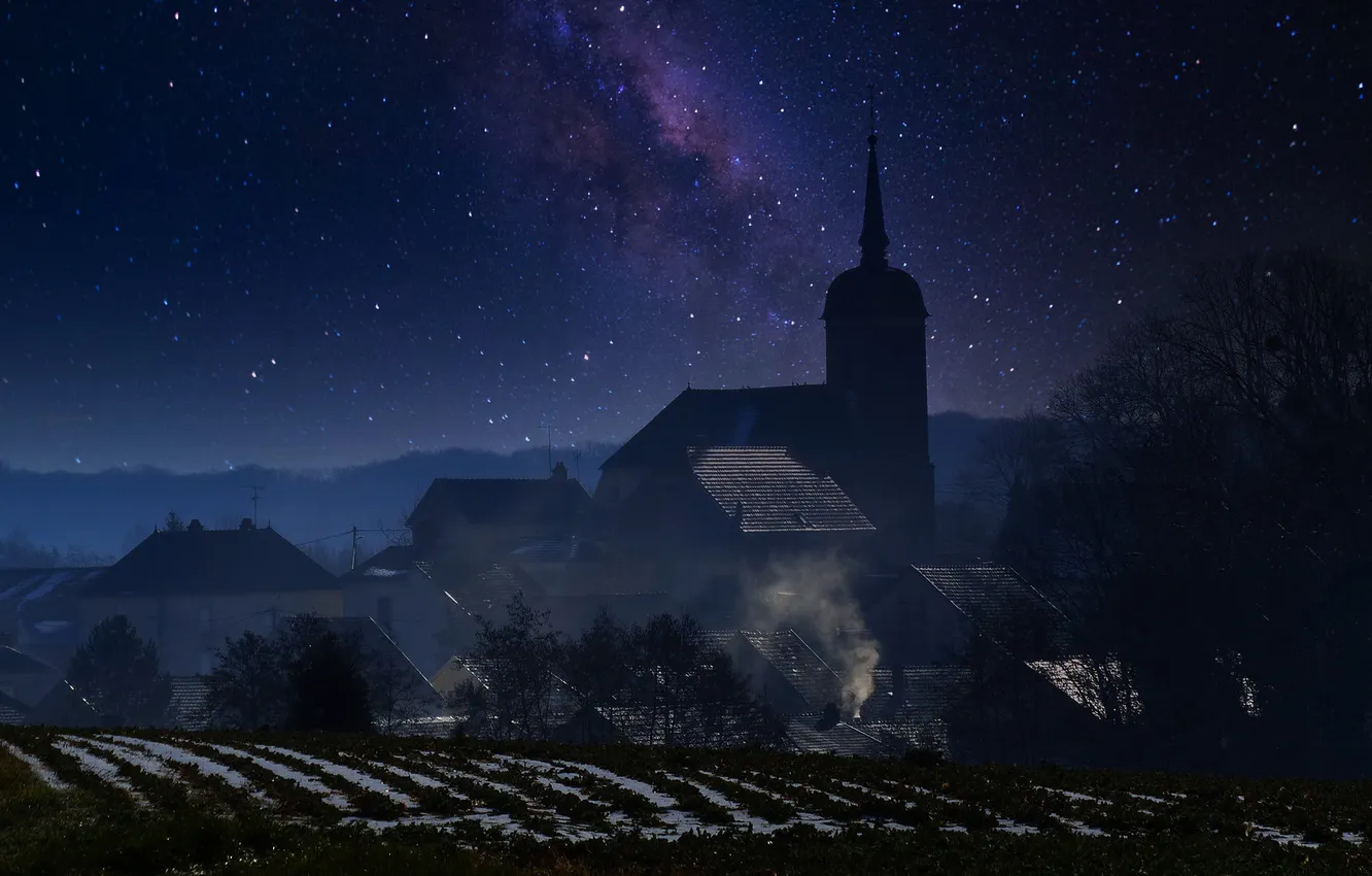Photo wallpaper roof, field, the sky, stars, trees, night, fog, darkness