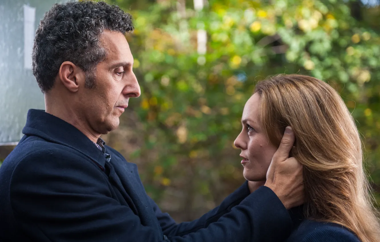 Photo wallpaper Under the mask gigolo, Vanessa Paradis, John Turturro, Fading Gigolo