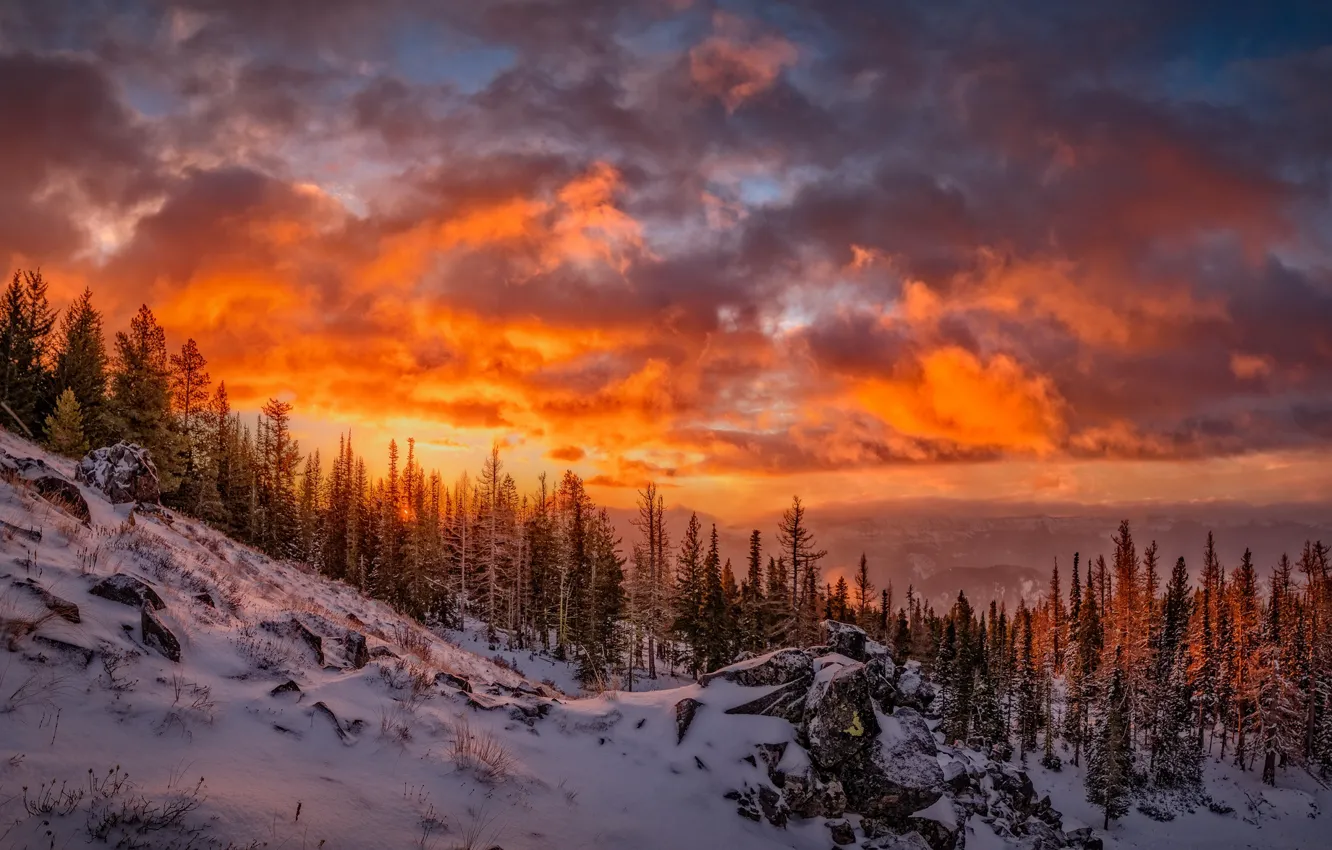 Photo wallpaper twilight, sunset, winter, mountains, clouds, snow, slope, dusk