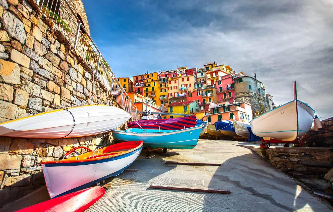 Photo wallpaper the sky, clouds, boat, home, Italy, Cinque Terre