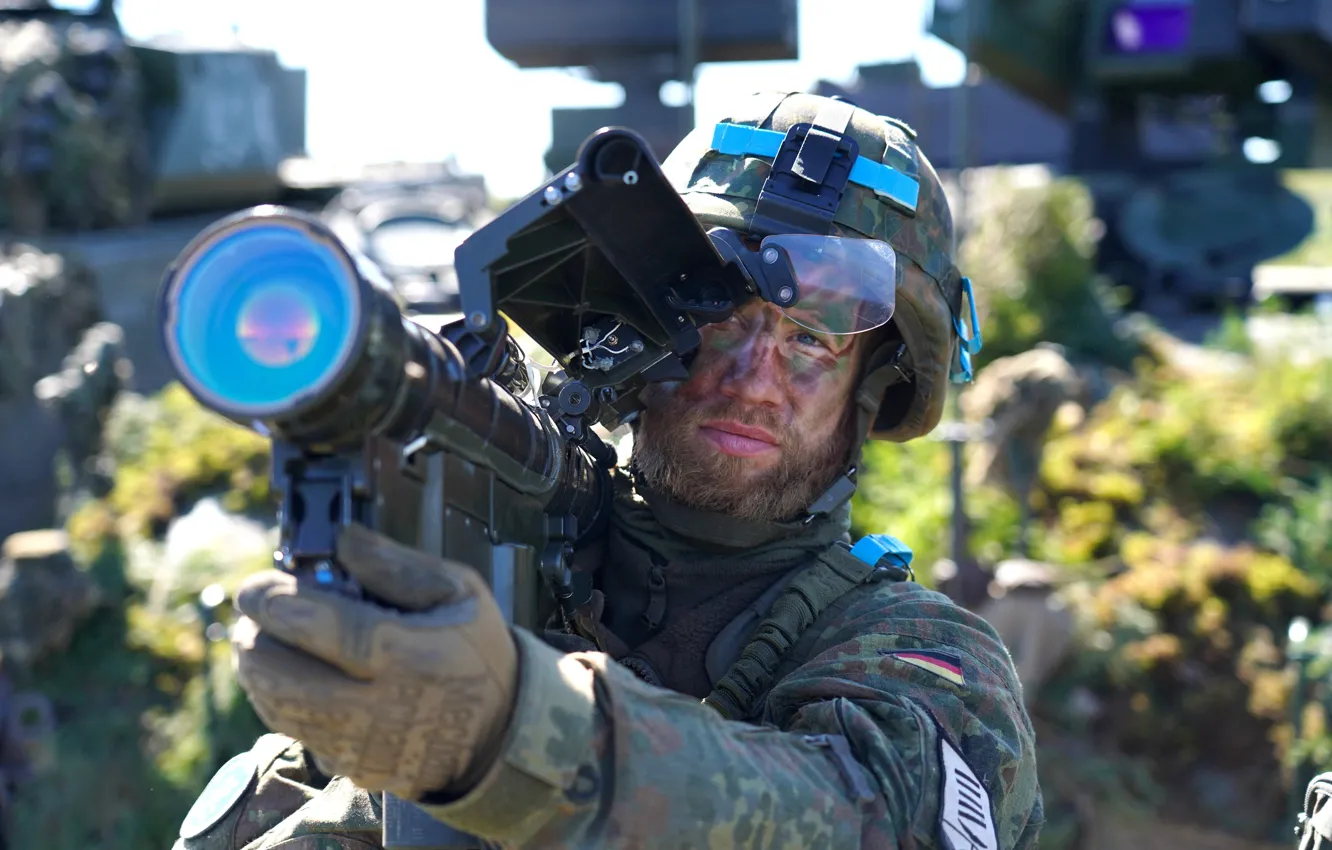 Photo wallpaper Germany, soldiers, NATO, the Bundeswehr, Lithuania, Lithuania, Stinger, During a NATO exercise in Rukla