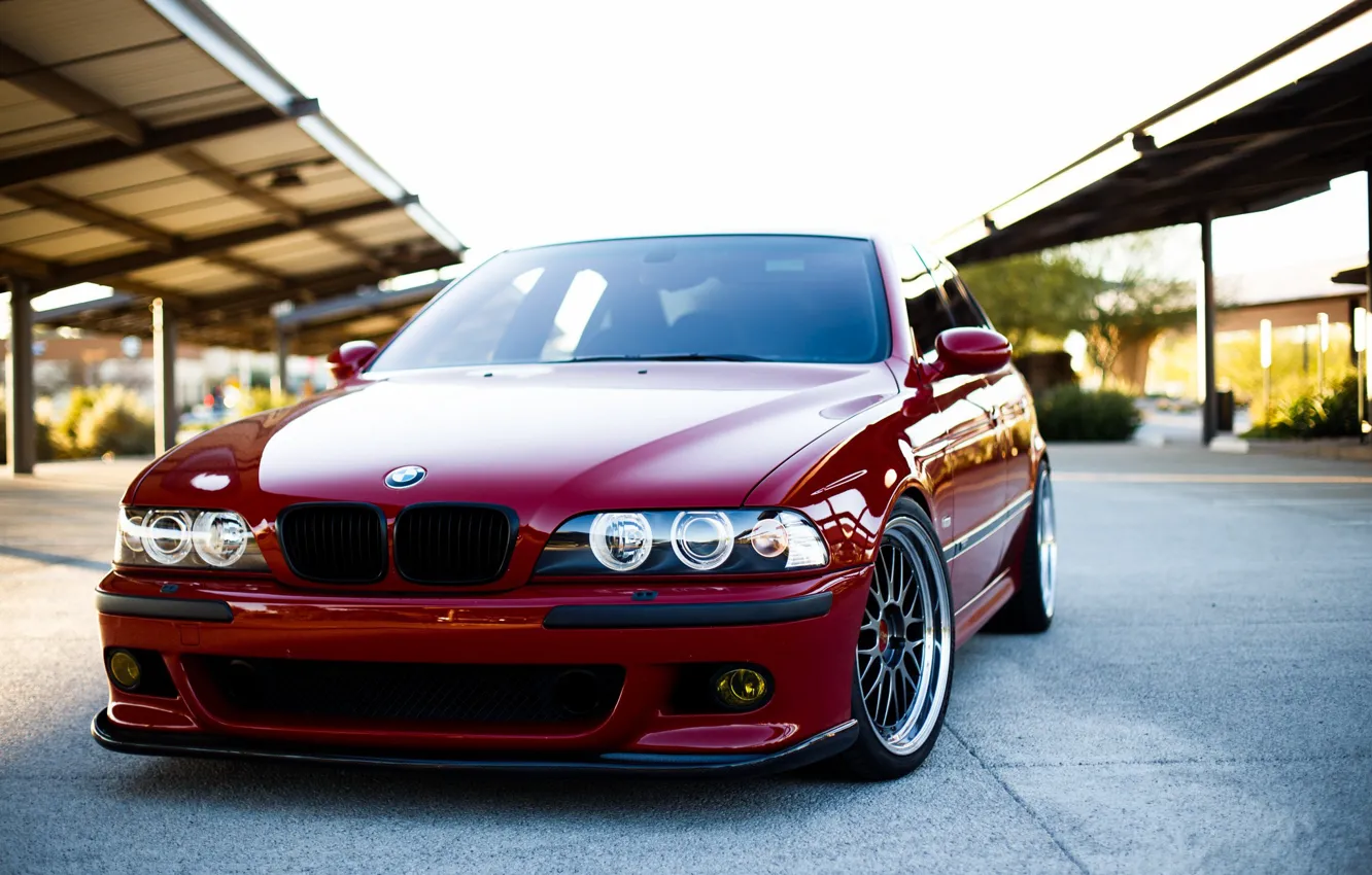 Photo wallpaper BMW, E39, M5, Dark red