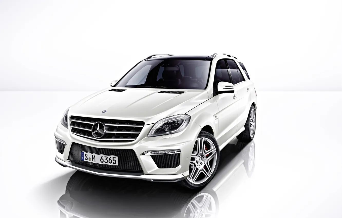 Photo wallpaper white, jeep, Mercedes, Mercedes, AMG, ML 6.3 AMG