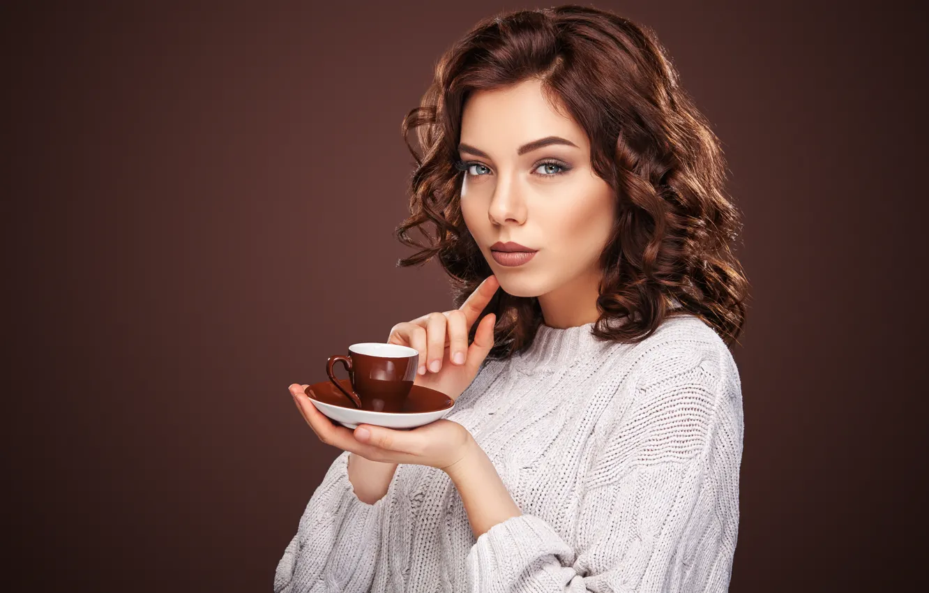 Photo wallpaper look, girl, hands, makeup, Cup, gesture, Mykhailo Orlov