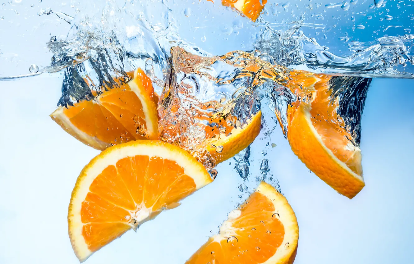 Photo wallpaper water, orange, slices