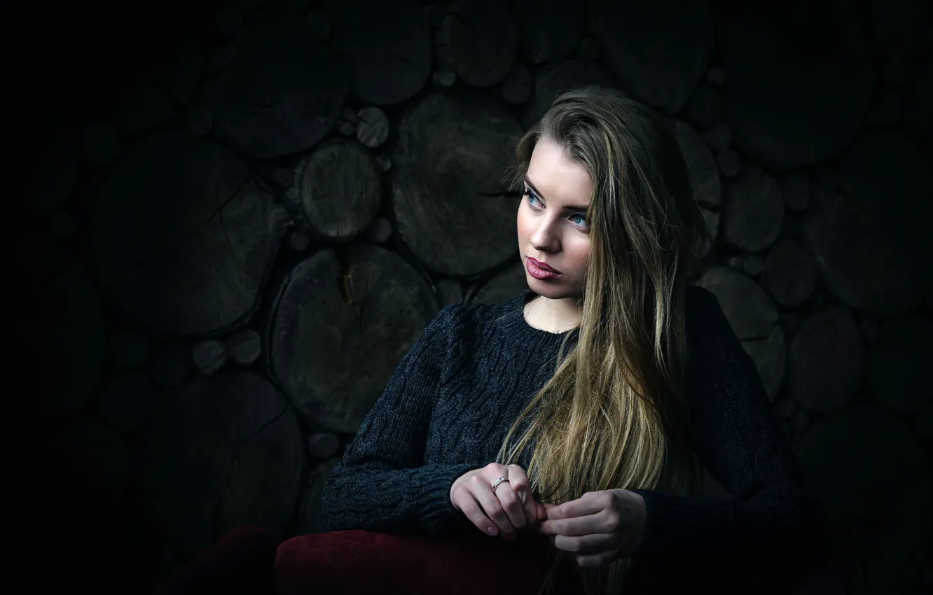 Photo wallpaper makeup, sponge, sweater