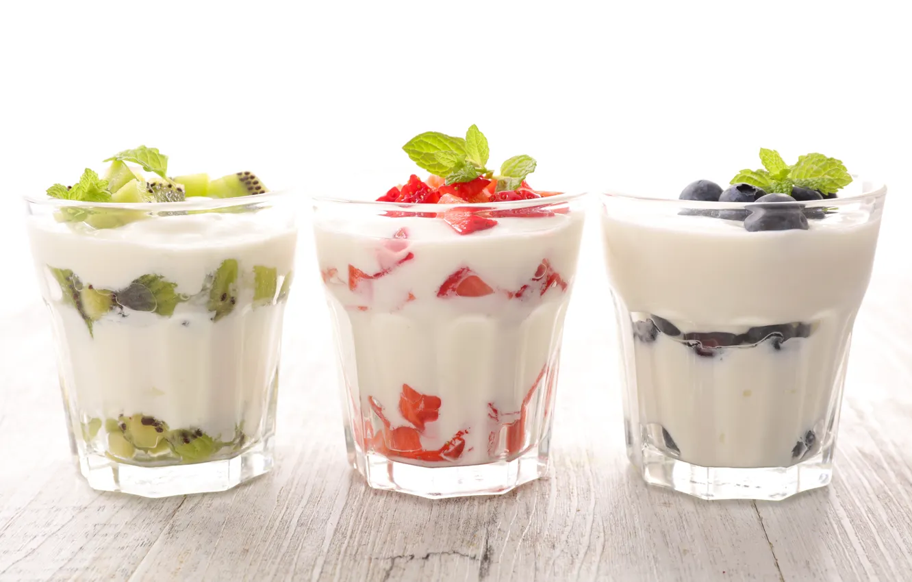 Photo wallpaper glass, berries, kiwi, blueberries, strawberry, fruit, yogurt