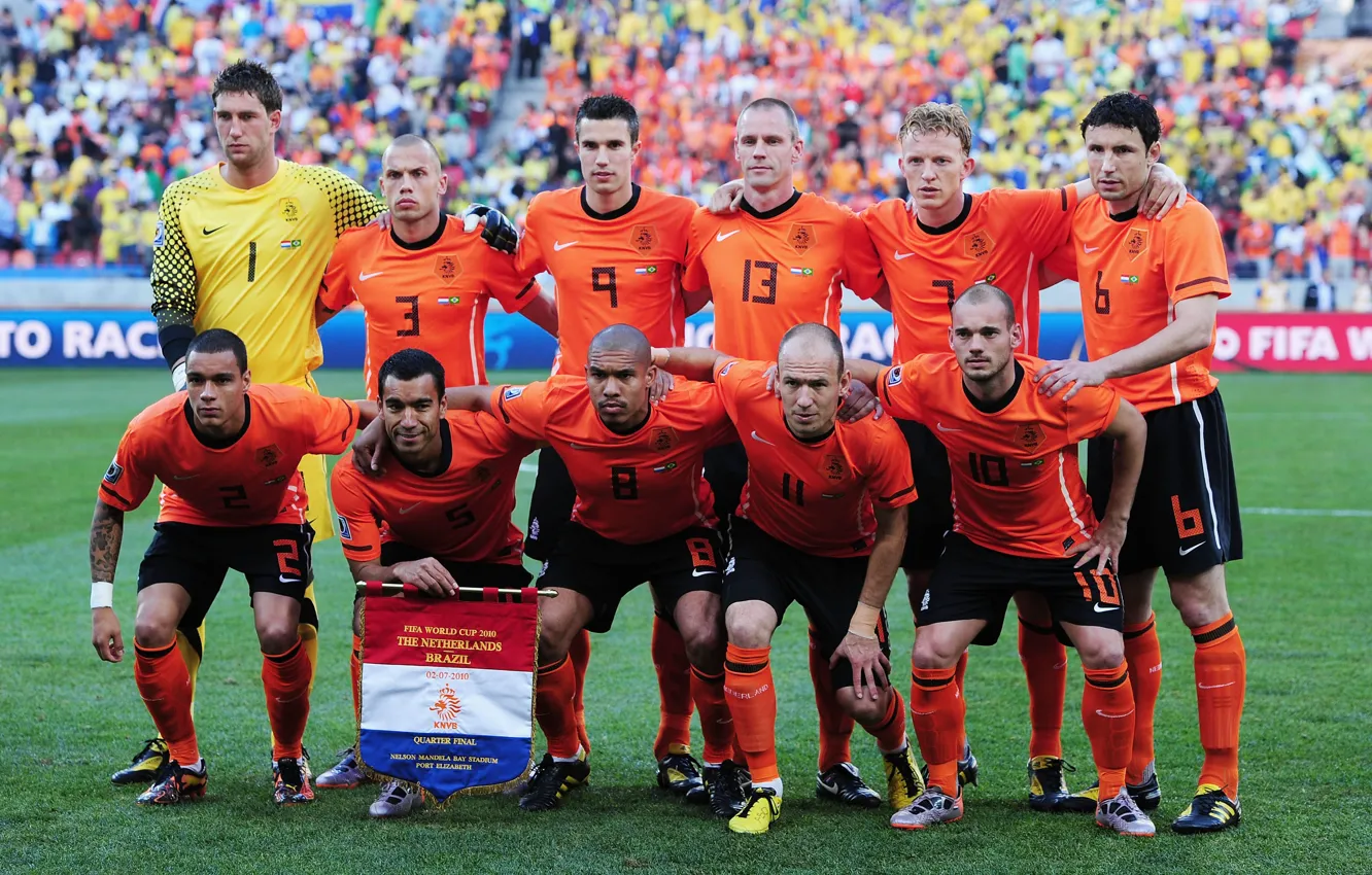 Photo wallpaper football, football, robben, holland team, van persie, sneider