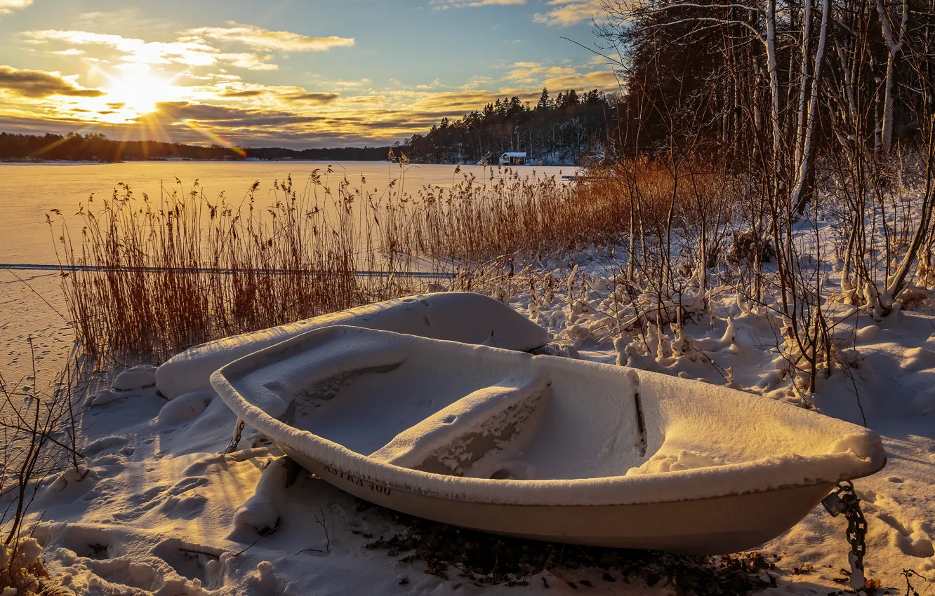 Photo wallpaper winter, lake, boat, morning