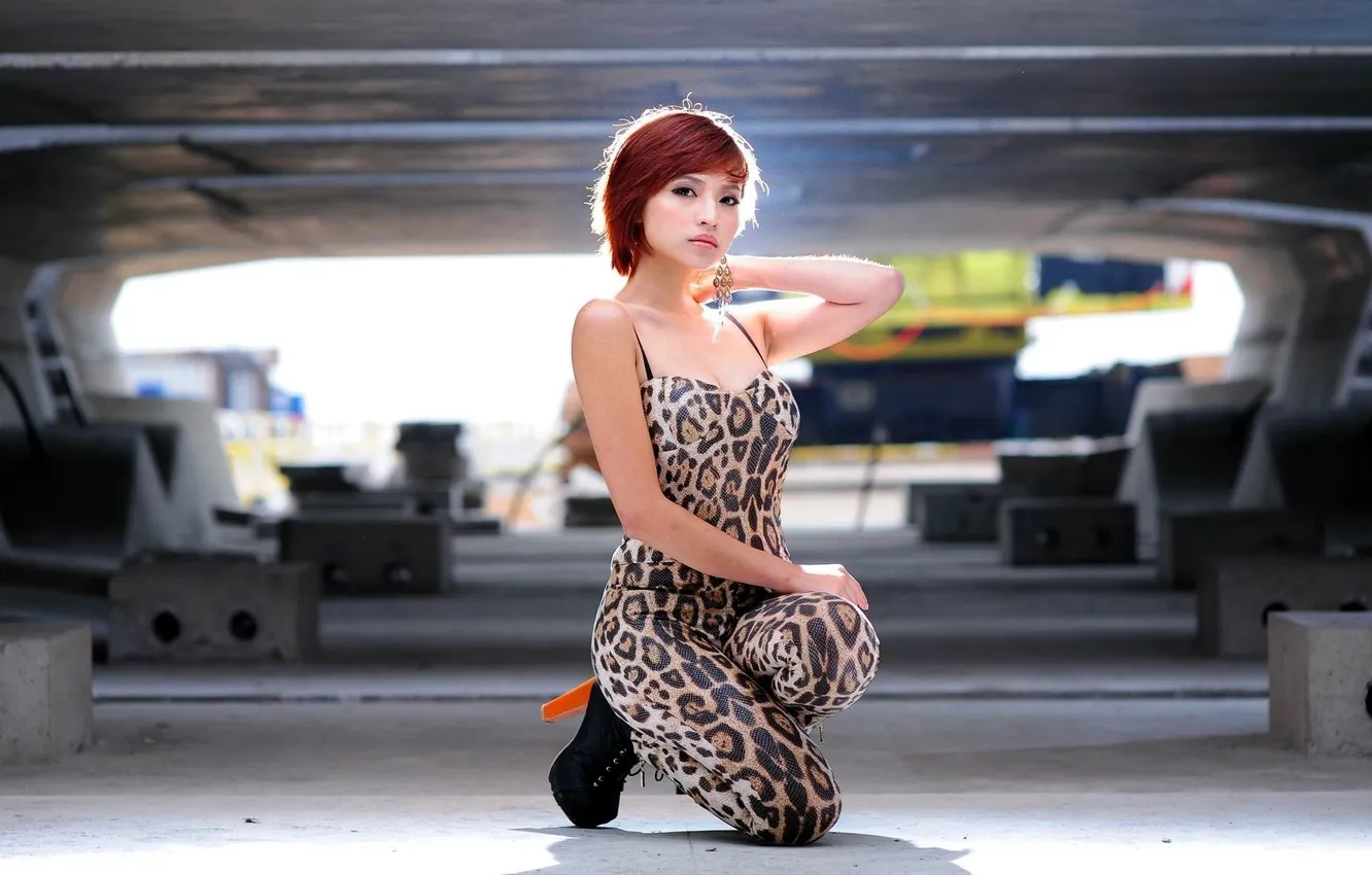 Photo wallpaper summer, girl, the city, haircut, heels, red hair, overal