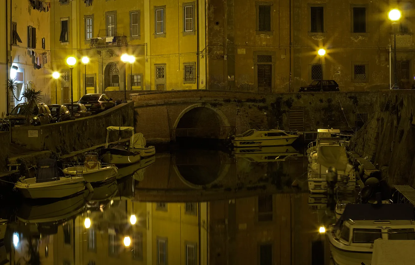 Photo wallpaper night, bridge, lights, boat, home, lights, Tuscany, Livorno